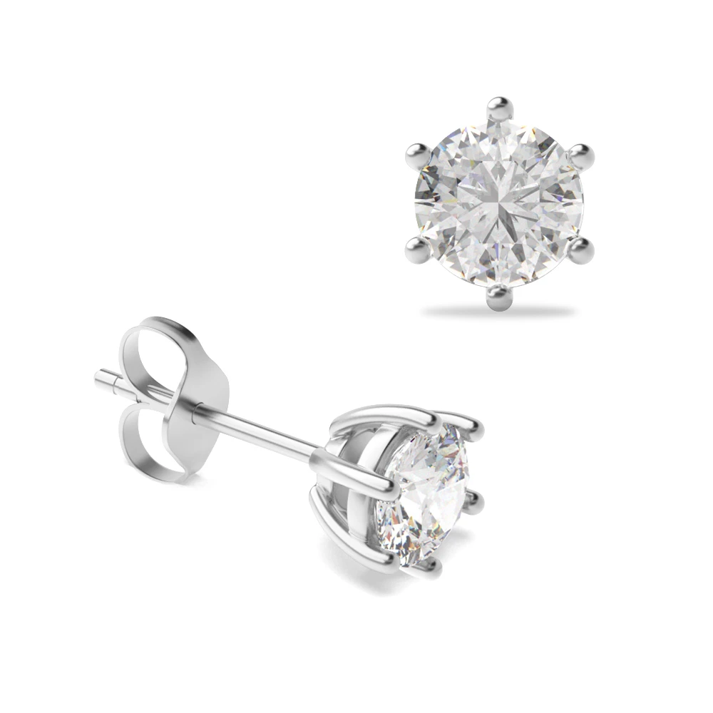 Oval shaped ring
