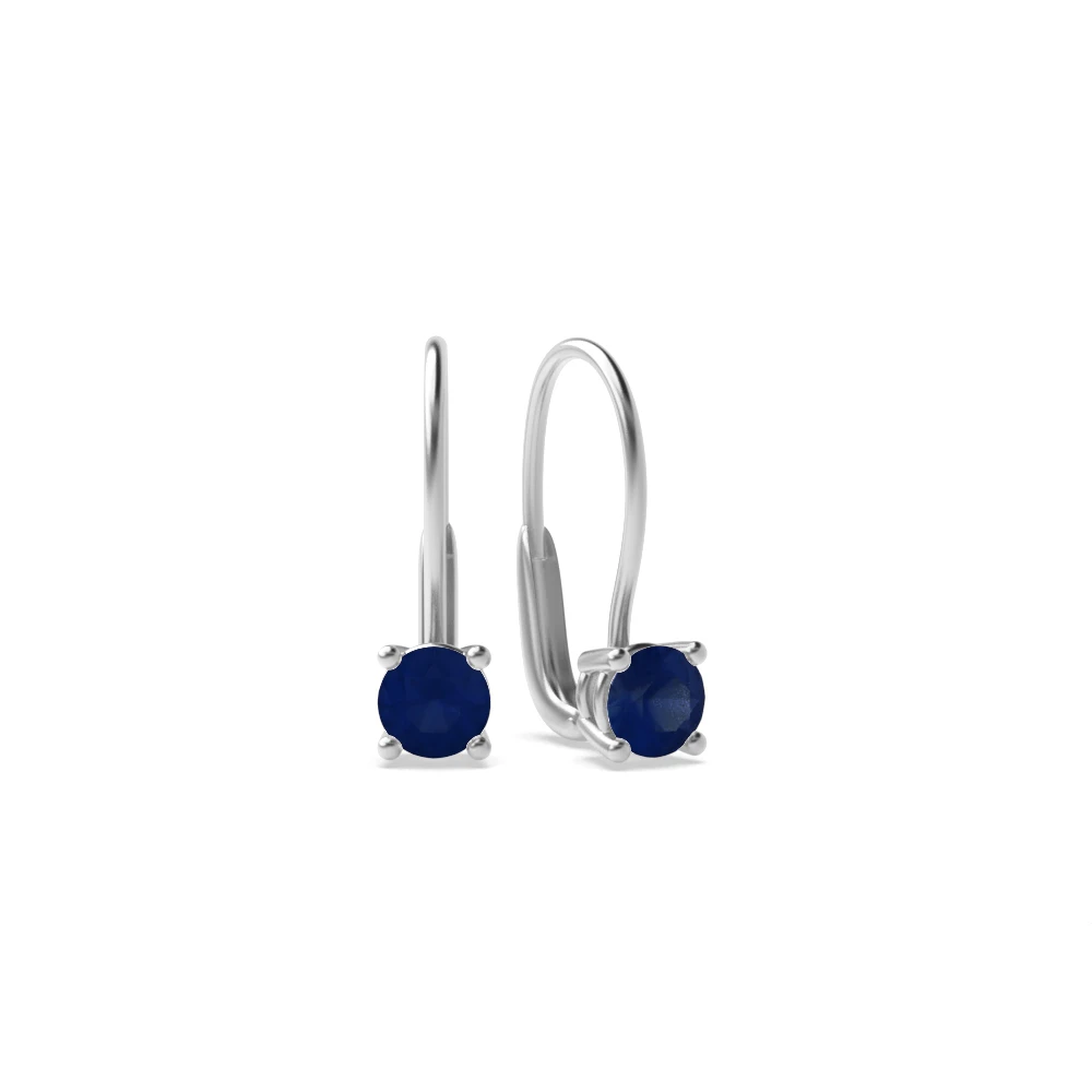 Oval shaped ring