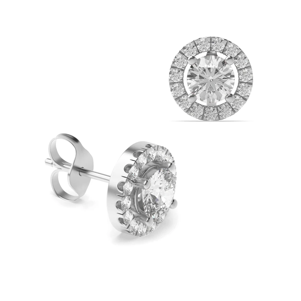 Oval shaped ring