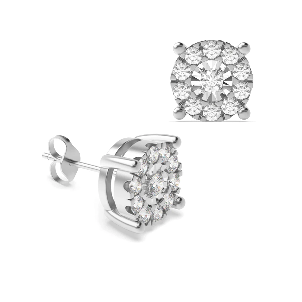 Oval shaped ring
