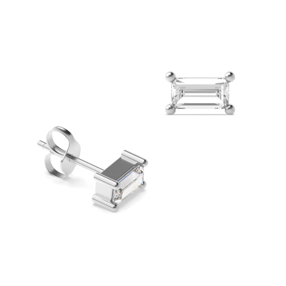 Oval shaped ring