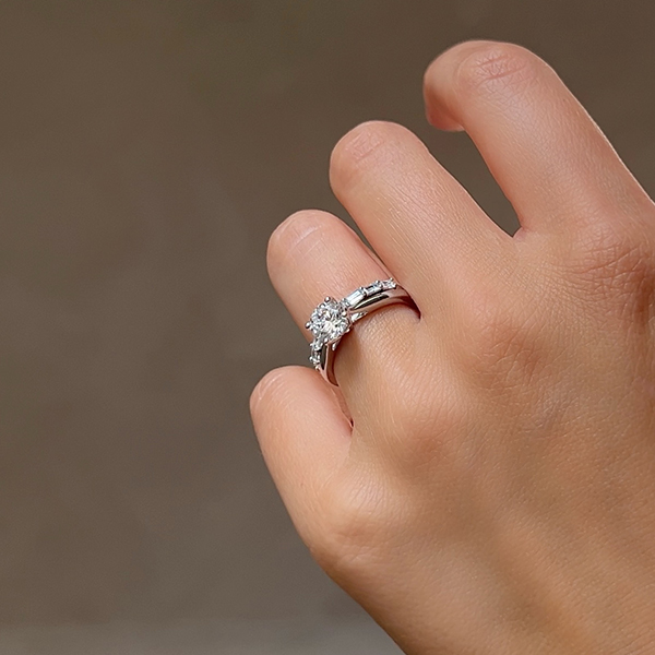 Promise Ring Finger